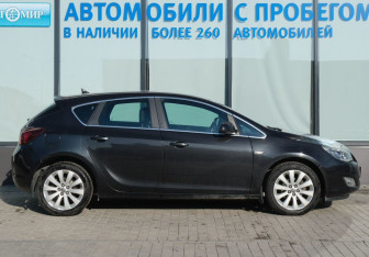 Подержанный автомобиль Opel Astra Hatchback 2011 года (6 фото)