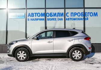 Подержанный автомобиль Hyundai Tucson 2016 года (2 фото)