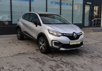 Подержанный автомобиль Renault Kaptur 2020 года (7 фото)