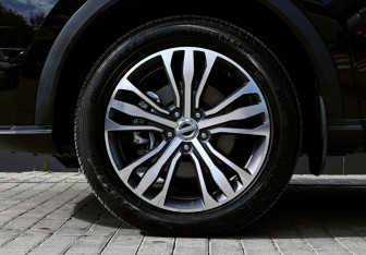 Подержанный автомобиль Haval F7x 2023 года (23 фото)