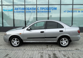Подержанный автомобиль Nissan Almera Sedan 2005 года (2 фото)