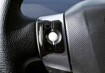 Подержанный автомобиль Toyota Yaris Hatchback 2006 года (11 фото)