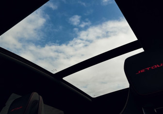 Подержанный автомобиль Jetour Dashing 2024 года (19 фото)