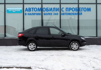 Подержанный автомобиль LADA (ВАЗ) Granta Liftback 2023 года (6 фото)