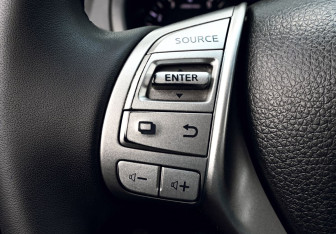 Подержанный автомобиль Nissan Teana 2014 года (15 фото)