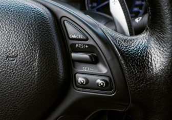 Подержанный автомобиль Infiniti G Sedan 2011 года (13 фото)
