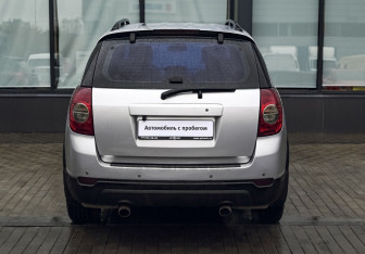 Подержанный автомобиль Chevrolet Captiva 2007 года (4 фото)