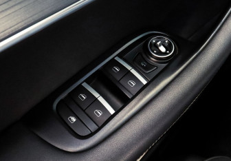 Подержанный автомобиль Chery Tiggo 7 Pro Max 2022 года (12 фото)