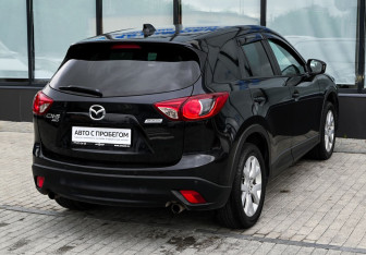 Подержанный автомобиль Mazda CX-5 2012 года (5 фото)