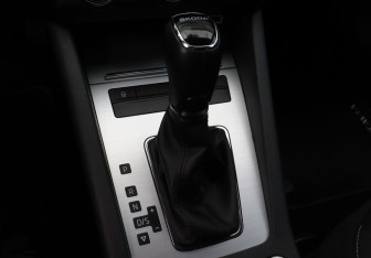 Подержанный автомобиль Skoda Octavia Liftback 2018 года (10 фото)