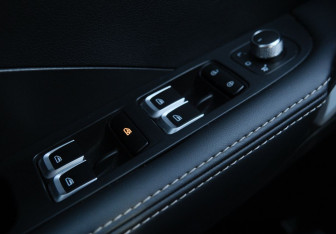 Подержанный автомобиль Geely Coolray 2021 года (11 фото)