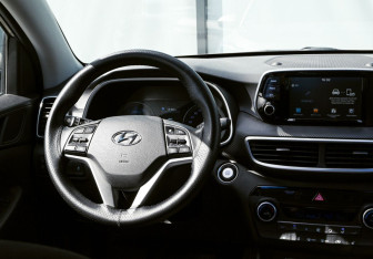 Подержанный автомобиль Hyundai Tucson 2020 года (18 фото)
