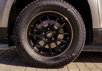 Подержанный автомобиль Skoda Yeti 2016 года (19 фото)