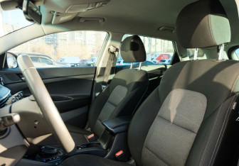 Подержанный автомобиль Hyundai Tucson 2020 года (19 фото)