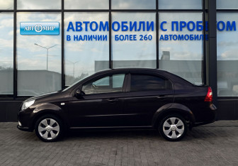 Подержанный автомобиль Ravon Nexia R3 2017 года (2 фото)
