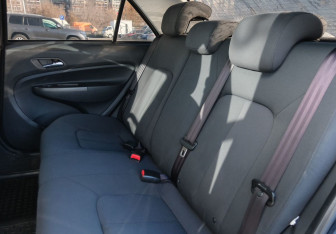 Подержанный автомобиль Geely GC6 2014 года (17 фото)