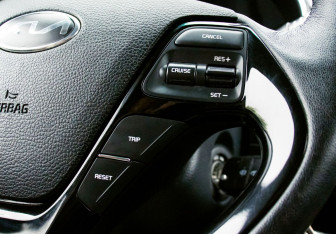 Подержанный автомобиль Kia Cerato Sedan 2018 года (13 фото)
