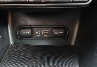 Подержанный автомобиль Kia Sportage 2018 года (18 фото)