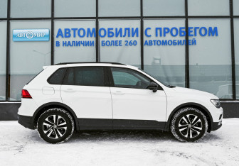 Подержанный автомобиль Volkswagen Tiguan 2019 года (6 фото)