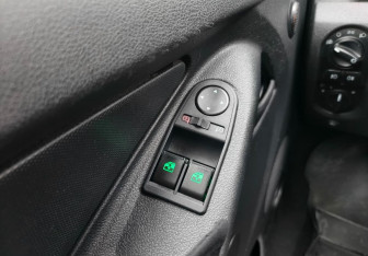 Подержанный автомобиль LADA (ВАЗ) Granta Sedan 2017 года (17 фото)