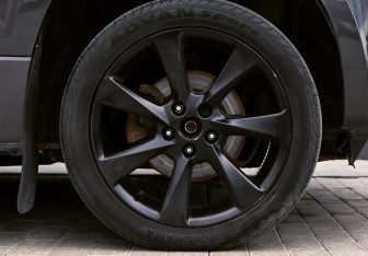 Подержанный автомобиль Suzuki Grand Vitara 2013 года (21 фото)