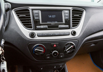 Подержанный автомобиль Hyundai Solaris Sedan 2018 года (13 фото)