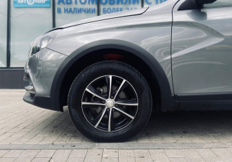 Подержанный автомобиль LADA (ВАЗ) Vesta Wagon 2021 года (18 фото)