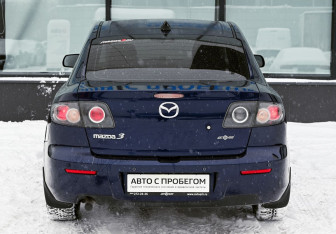 Подержанный автомобиль Mazda 3 Sedan 2008 года (4 фото)
