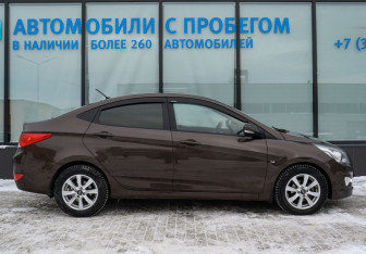 Подержанный автомобиль Hyundai Solaris Sedan 2016 года (6 фото)