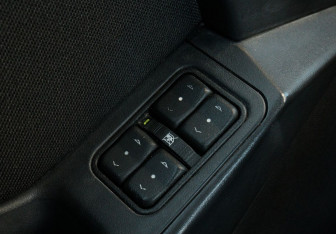 Подержанный автомобиль Opel Meriva 2008 года (11 фото)