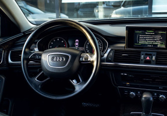 Подержанный автомобиль Audi A6 Sedan 2016 года (20 фото)