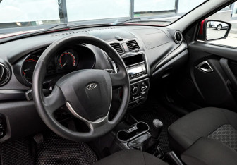 Подержанный автомобиль LADA (ВАЗ) Granta Liftback 2022 года (13 фото)