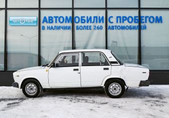 Подержанный автомобиль LADA (ВАЗ) 2107 1999 года (2 фото)