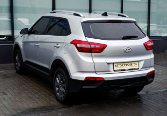 Подержанный автомобиль Hyundai Creta 2020 года (16 фото)