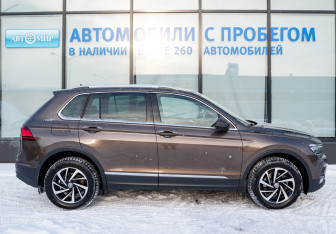 Подержанный автомобиль Volkswagen Tiguan 2018 года (6 фото)