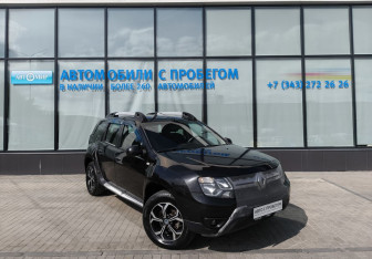 Подержанный автомобиль Renault Duster 2015 года (7 фото)
