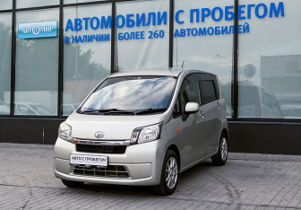 Подержанный автомобиль Daihatsu Move 2013 года (1 фото)
