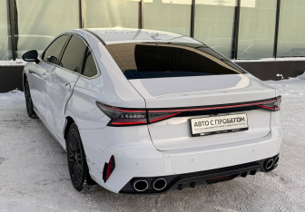 Подержанный автомобиль Chery Arrizo 8 2024 года (3 фото)