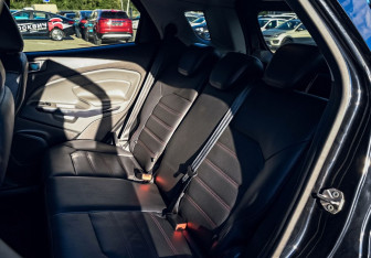 Подержанный автомобиль Ford EcoSport 2014 года (16 фото)