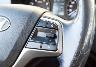 Подержанный автомобиль Hyundai Solaris Sedan 2017 года (14 фото)