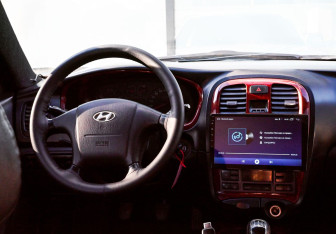 Подержанный автомобиль Hyundai Sonata 2004 года (18 фото)