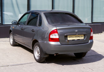 Подержанный автомобиль LADA (ВАЗ) Kalina Hatchback 2007 года (3 фото)