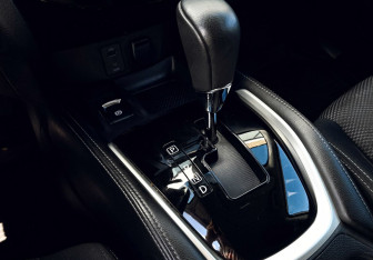 Подержанный автомобиль Nissan Qashqai 2018 года (10 фото)