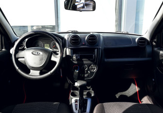 Подержанный автомобиль LADA (ВАЗ) Granta Sedan 2013 года (16 фото)