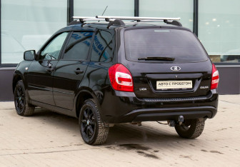 Подержанный автомобиль LADA (ВАЗ) Kalina Wagon 2018 года (3 фото)