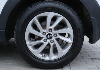 Подержанный автомобиль Hyundai Tucson 2017 года (19 фото)