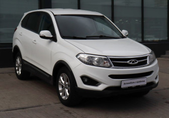 Подержанный автомобиль Chery Tiggo 5 2014 года (7 фото)