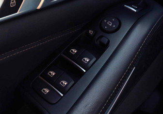 Подержанный автомобиль BMW X5 2020 года (15 фото)