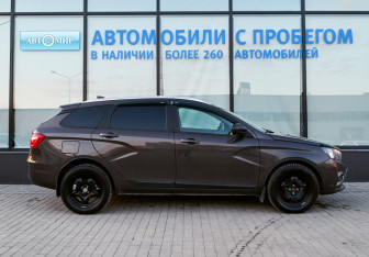 Подержанный автомобиль LADA (ВАЗ) Vesta Wagon 2018 года (6 фото)