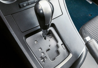 Подержанный автомобиль Mazda 3 Sedan 2011 года (12 фото)